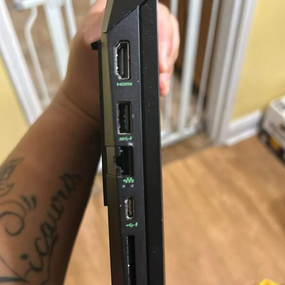 HP Pavilion 15’6 cpu Intel i5 gpu Nvidia GTX 1650 Ti 8GB RAM  256 GB of Storage